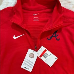 Brand new Atlanta Braves Nike quarter zip pullover.